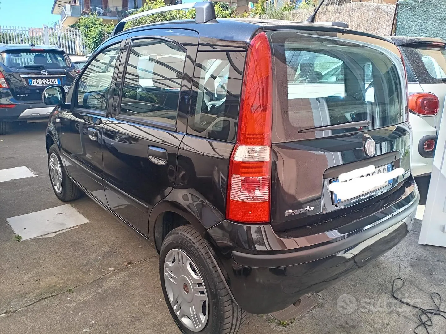 Fiat Panda 2010 photo 2