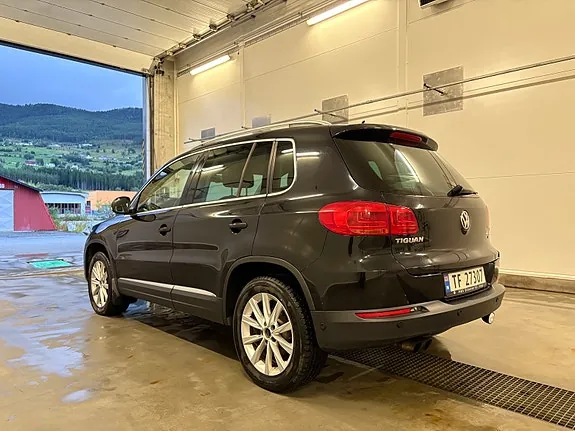 Volkswagen Tiguan 2012 photo 3