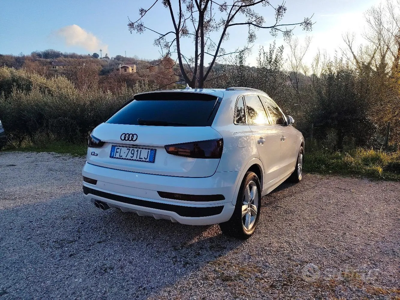Audi Q3 2017 photo 2
