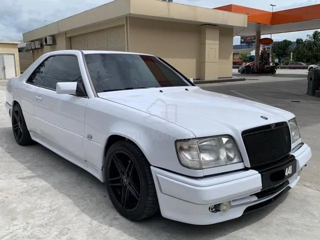 Mercedes-Benz 300Ce