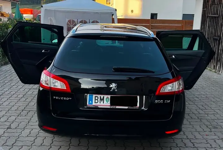 Peugeot 508 2011 photo 2
