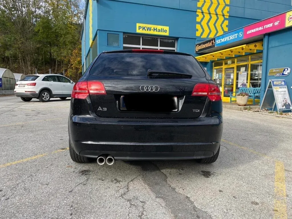 Audi A3 2010 photo 2