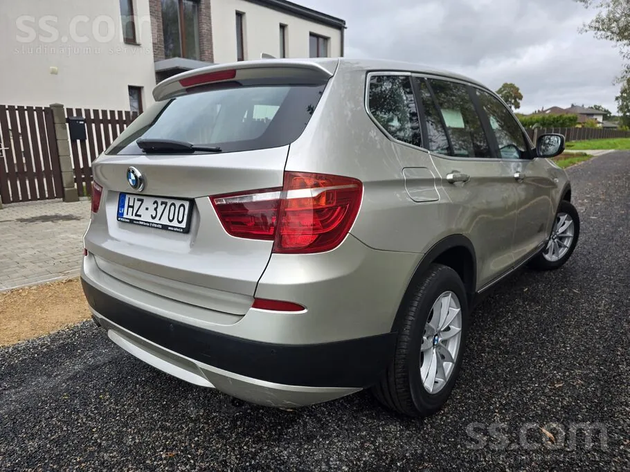 BMW X3 2013 photo 3