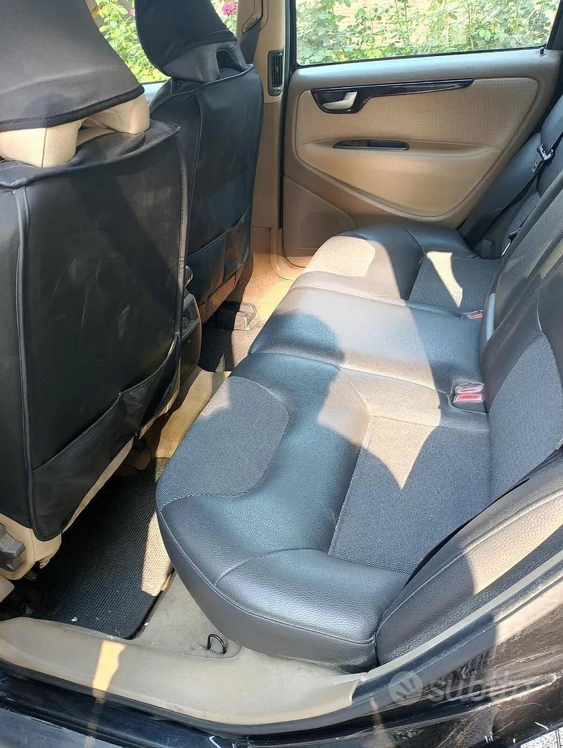 Volvo V70 2003 photo 2
