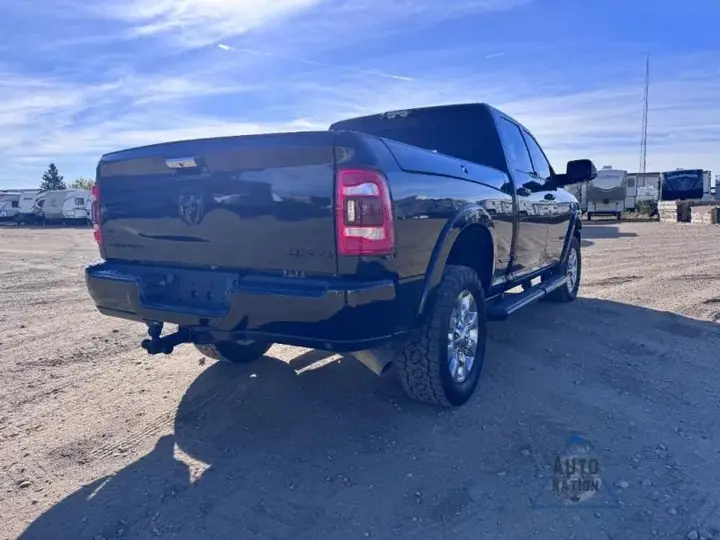 Ram 3500 Limited 2022 photo 3