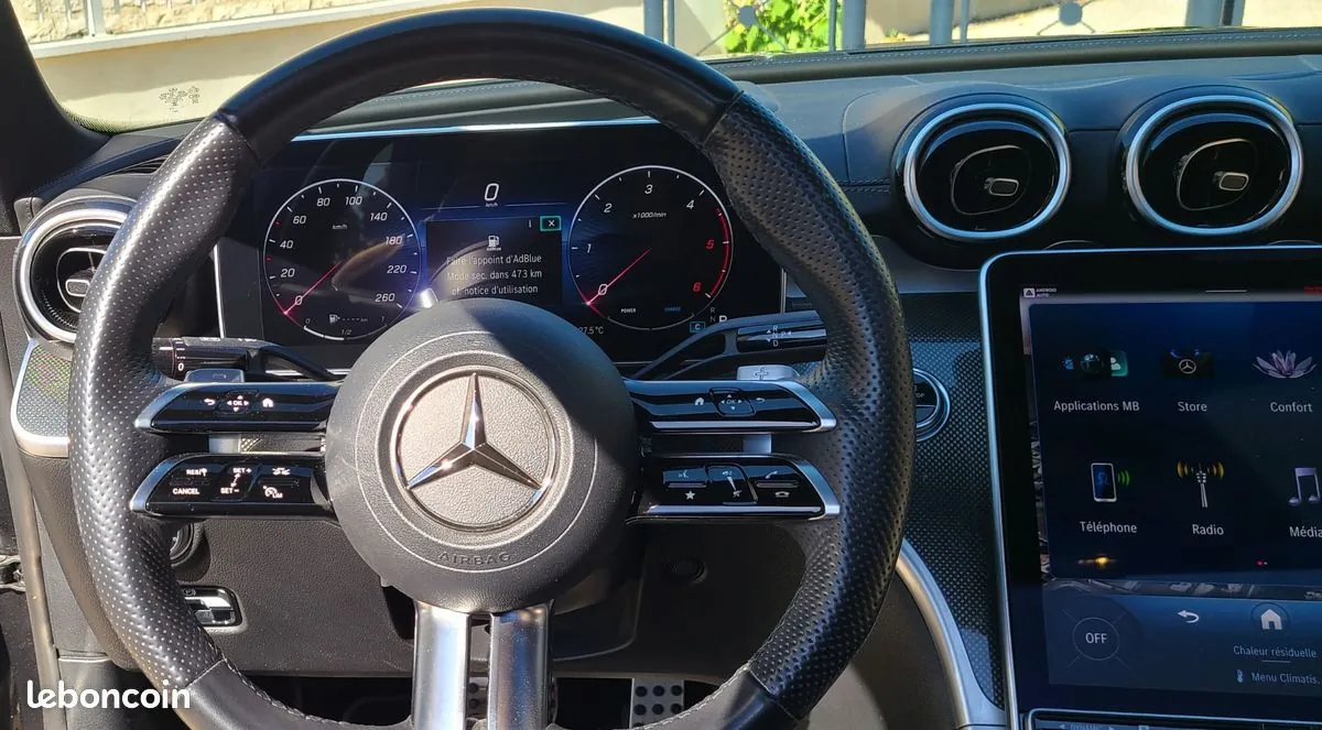 Mercedes-Benz C-Class 2023 photo 3