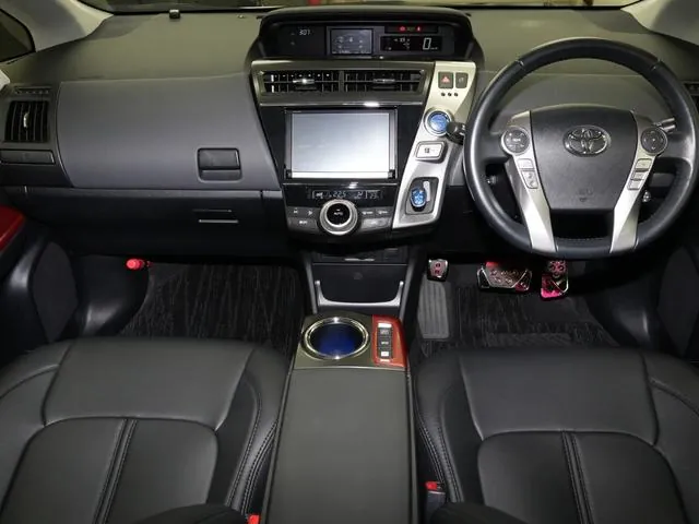 Toyota Prius Α 2014 photo 4