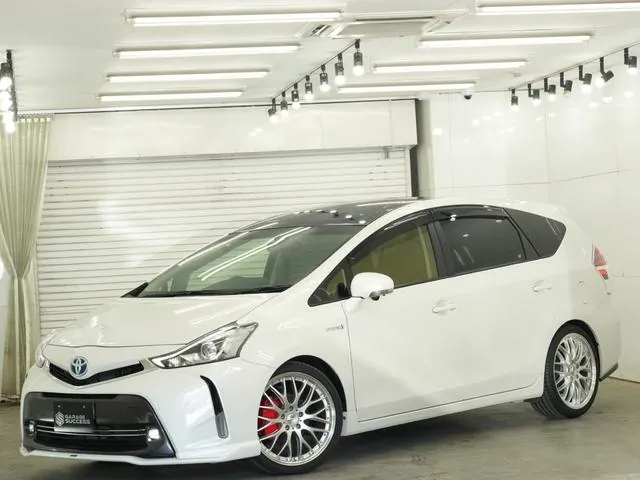 Toyota Prius Α 2014 photo 3