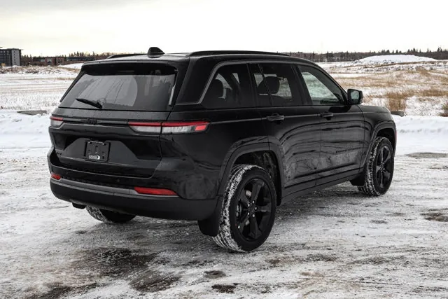 Jeep Grand Cherokee 2026 photo 4