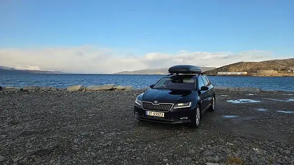 Skoda Superb 2018 photo 3