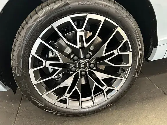 Audi Q3 2027 photo 5