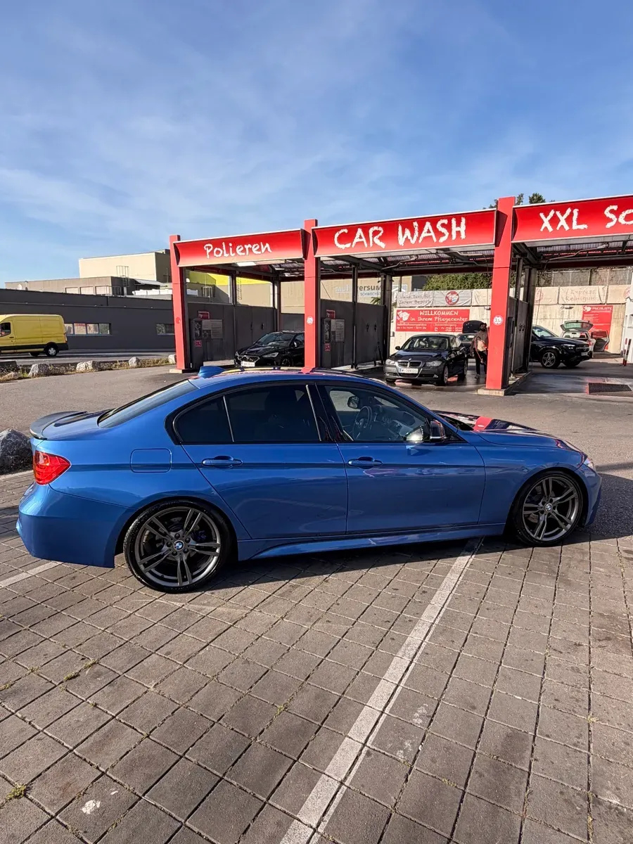 BMW 320D 2012 photo 3