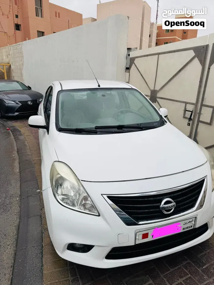Nissan Sunny 2012 photo 5
