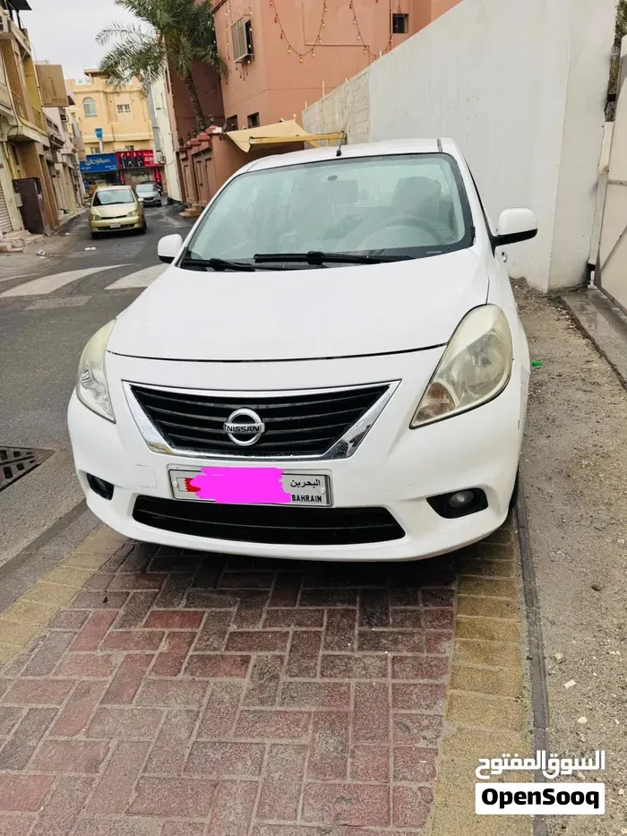 Nissan Sunny 2012 photo 3