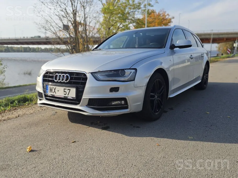 Audi A4 2013 photo 2