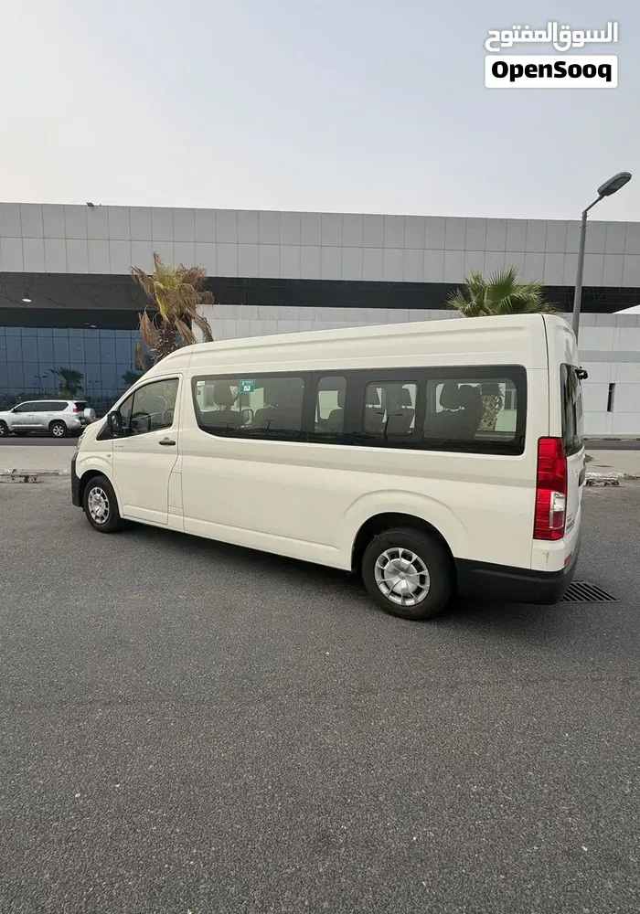 Toyota Hiace 2025 photo 3