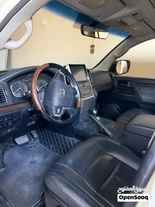 Toyota Land Cruiser 2016 photo 3