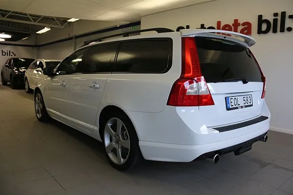 Volvo V70 2011 photo 5