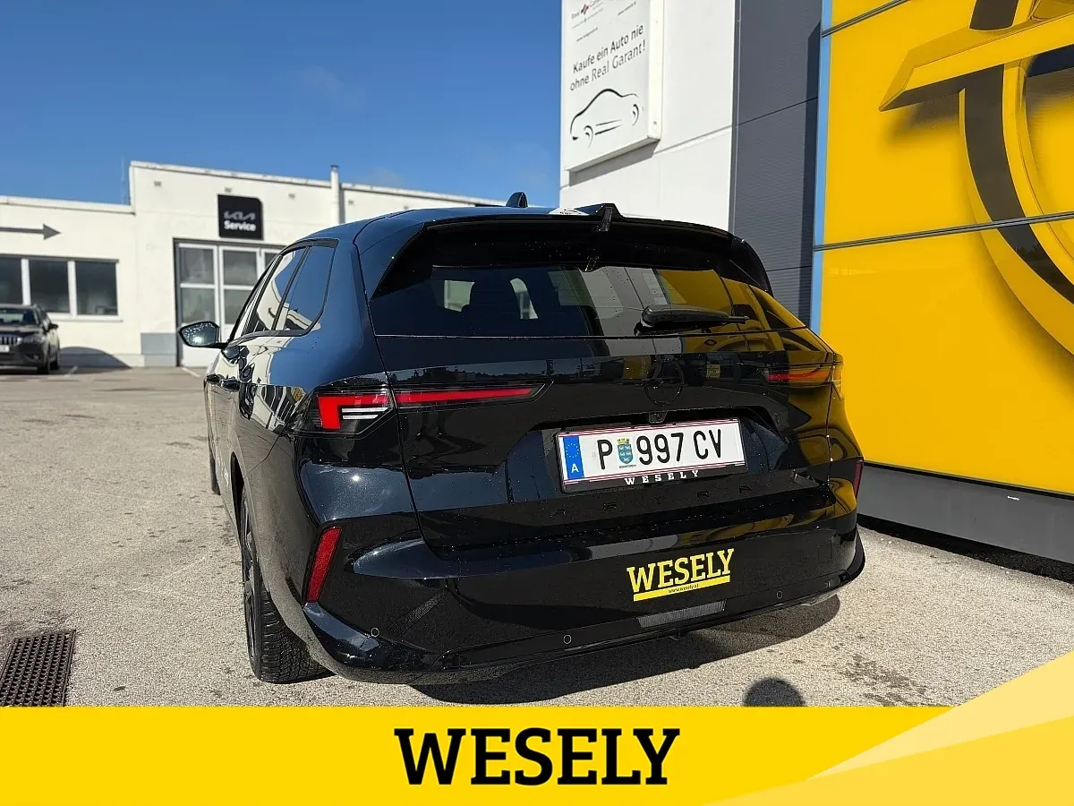 Opel Astra 2025 photo 2