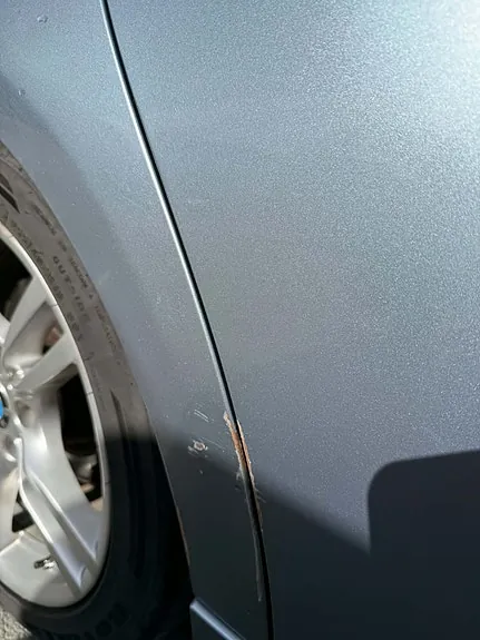 BMW 318D 2009 photo 4