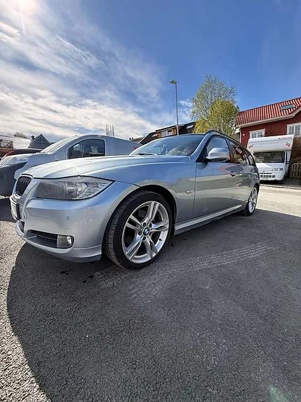 BMW 318D 2009 photo 5