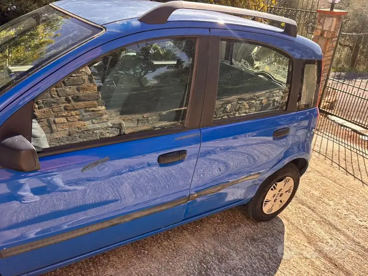 Fiat Panda 2005 photo 2