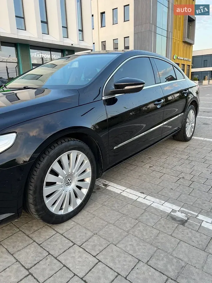Volkswagen Cc / Passat Cc 2011 photo 2