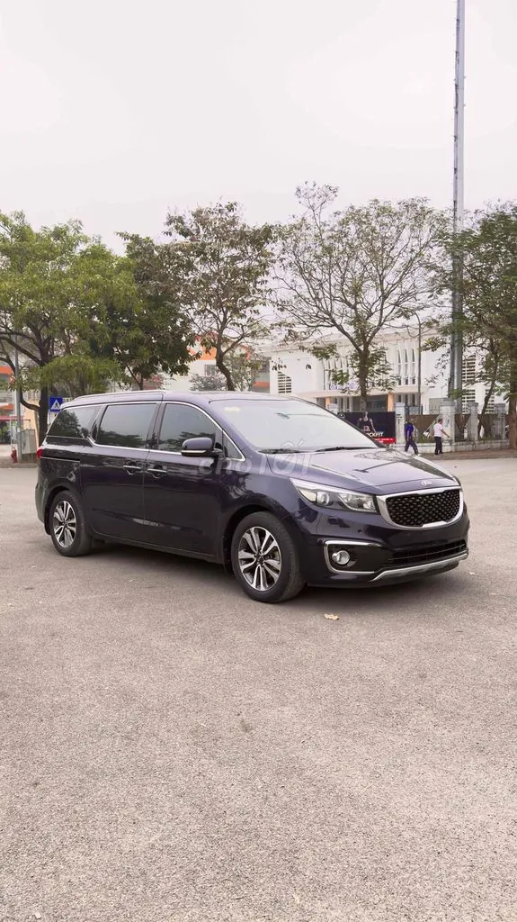 Kia Sedona 2018 photo 3