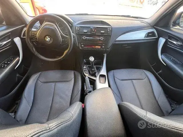BMW 118 2012 photo 5