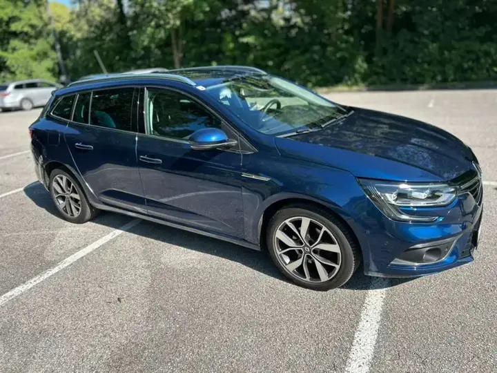 Renault Megane 2018 photo 3