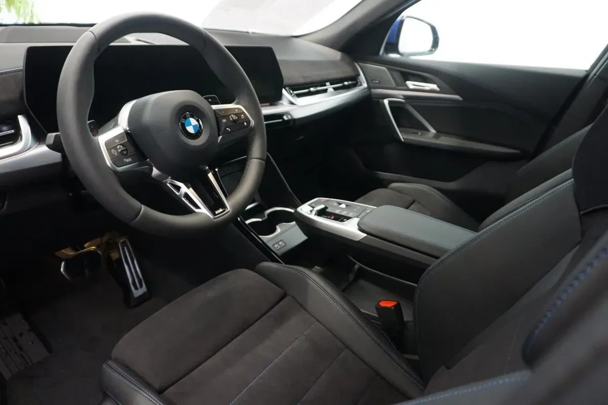 BMW X2 2025 photo 2