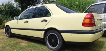 Mercedes-Benz C180