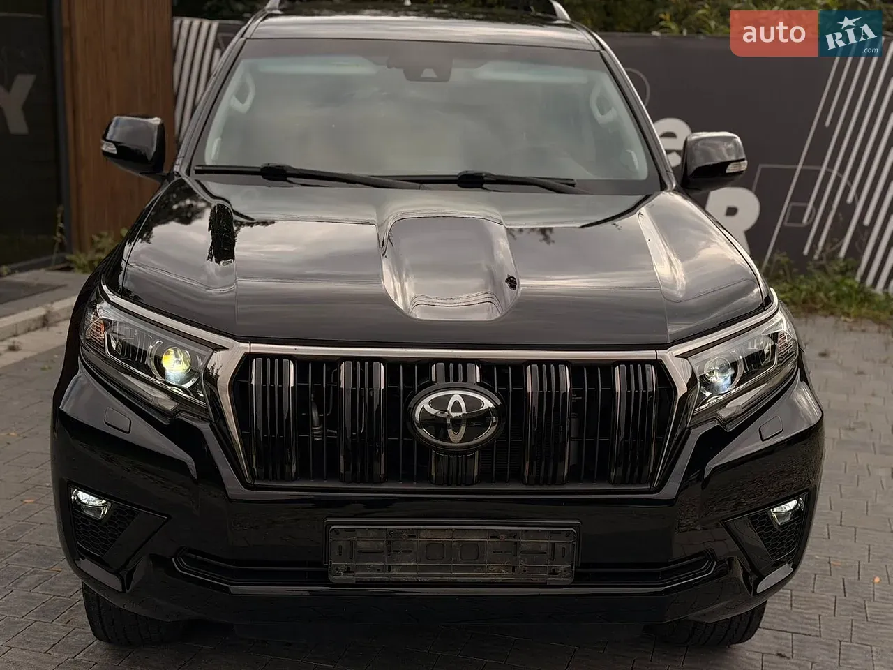 Toyota Land Cruiser Prado 2020 photo 2