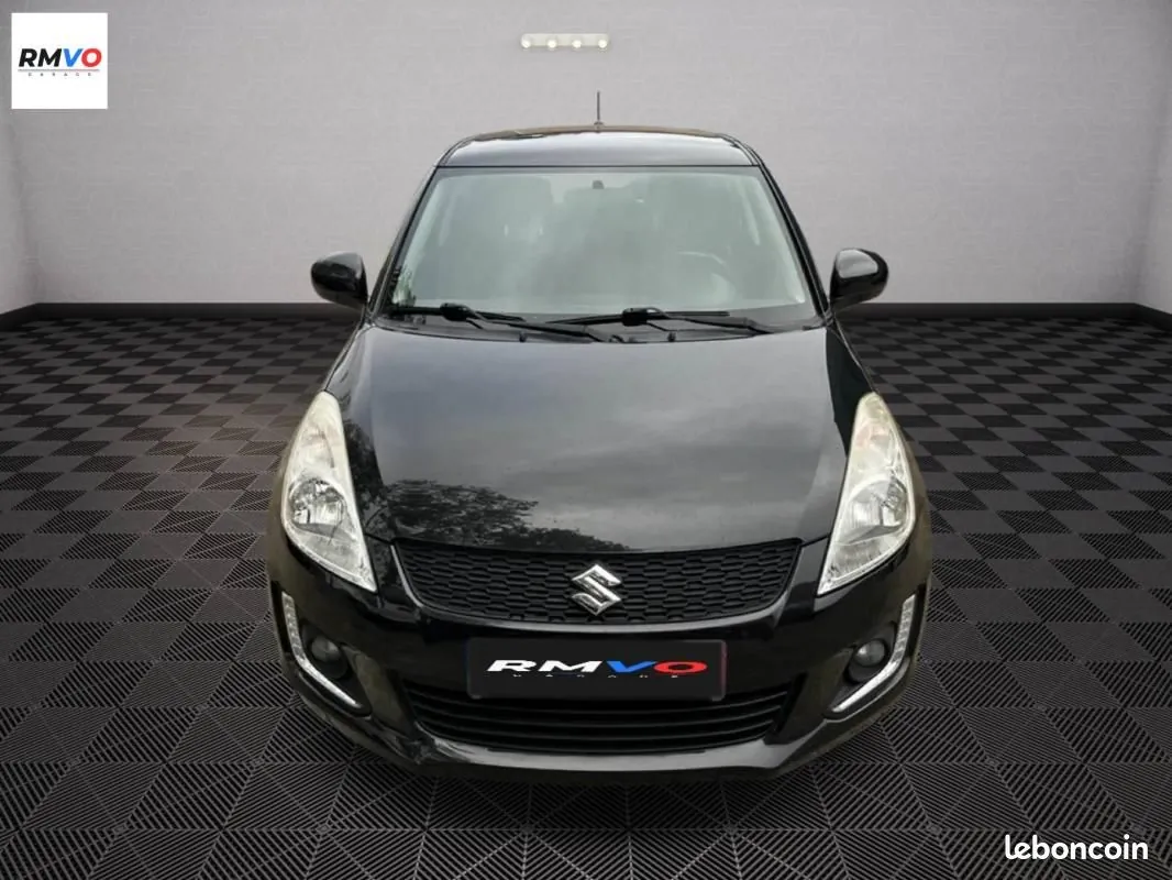 Suzuki Swift 2014 photo 2