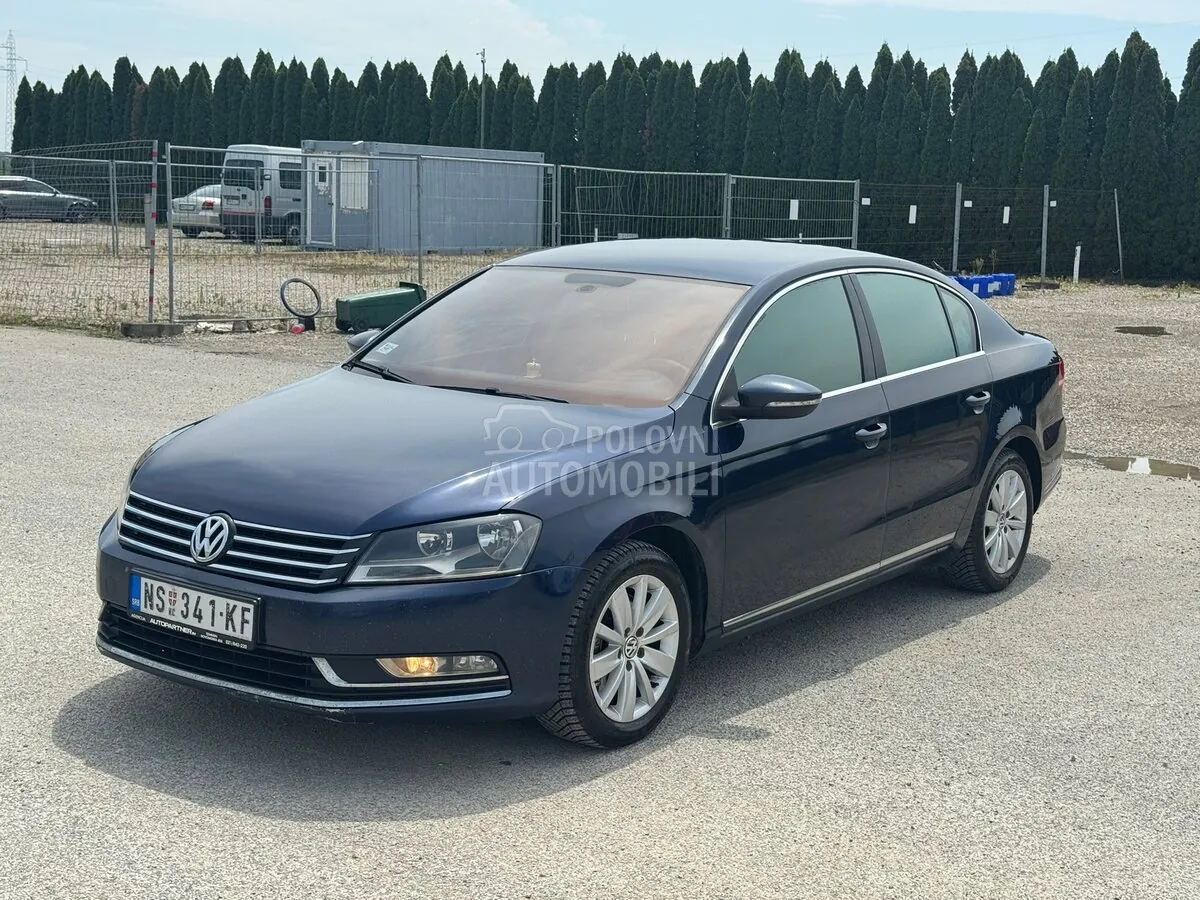 Volkswagen Passat 2013 photo 2