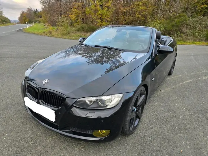 BMW 320I