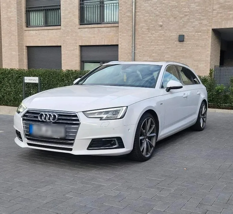 Audi A4 Avant Quattro