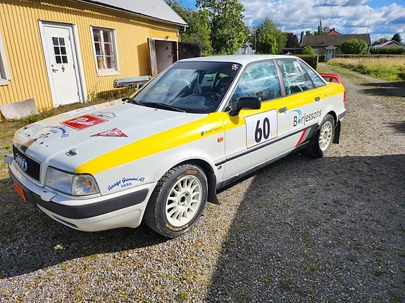 Audi 80