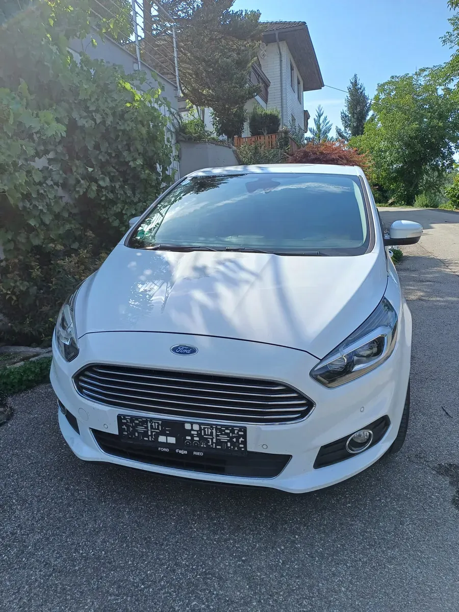 Ford S-Max 2016 photo 2