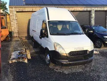 Iveco Daily 2013 photo 3