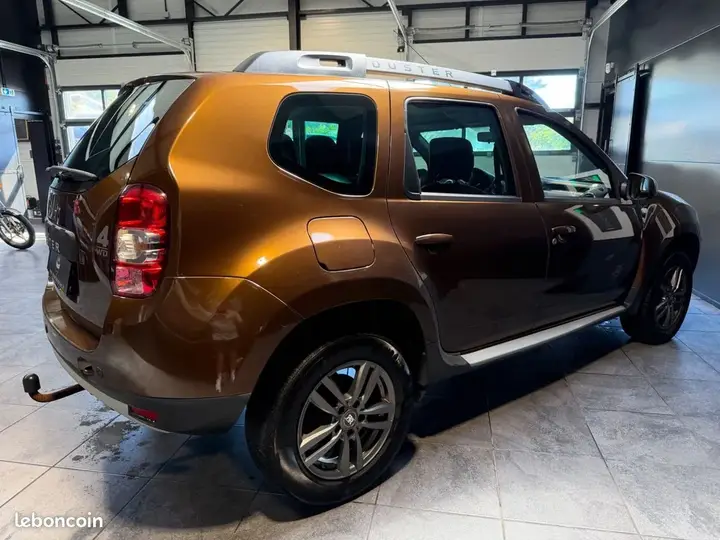 Dacia Duster 2014 photo 3