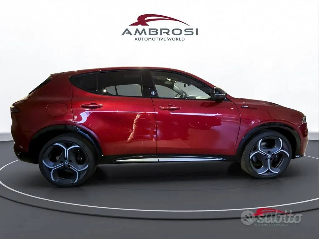 Alfa Romeo Tonale 2025 photo 5