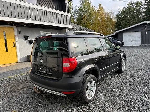 Skoda Yeti 2012 photo 5