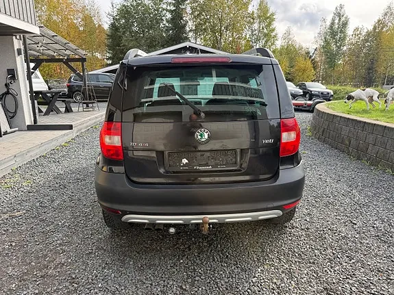 Skoda Yeti 2012 photo 4