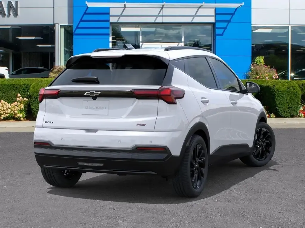 Chevrolet Bolt 2027 photo 4