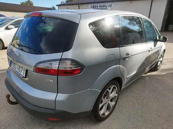 Ford S-Max 2008 photo 2