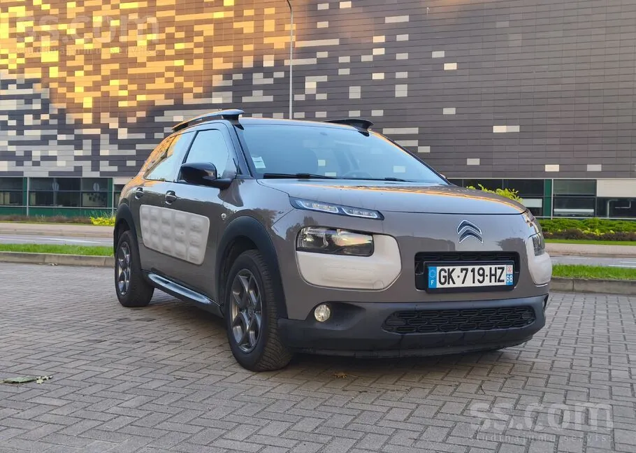 Citroen C4 Cactus 2015 photo 2