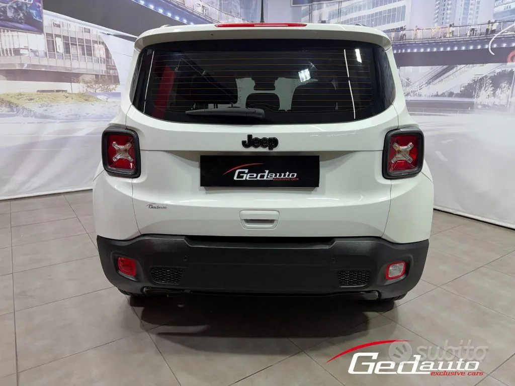 Jeep Renegade 2023 photo 5