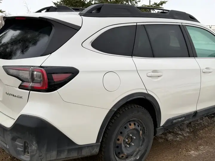 Subaru Outback 2020 photo 3