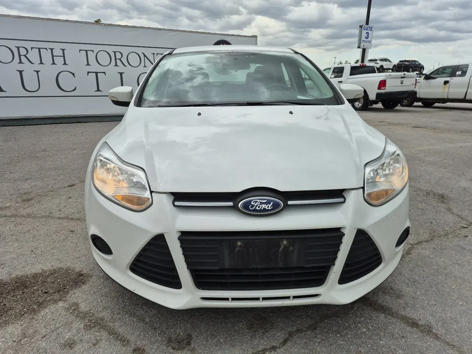 Ford Focus 2014 photo 2